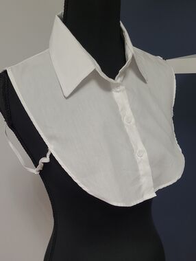 029 White Detachable Collar Dickey - Women's Button-Front Layering Piece
